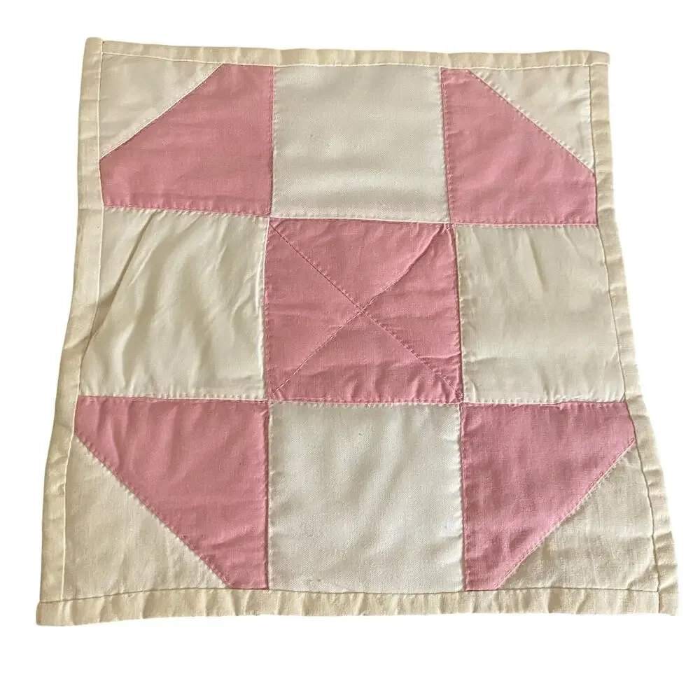 Vintage Handmade Quilted Patchwork Pinwheel Placemats Set of 2 Pink and White